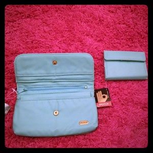 Vintage Sasson wallet set.